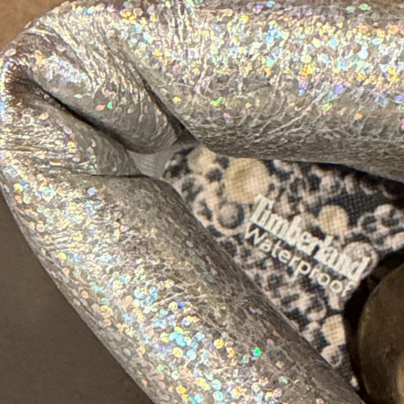 Timberland Iridescent Silver Boots RAREđź©¶ - Picture 10 of 13